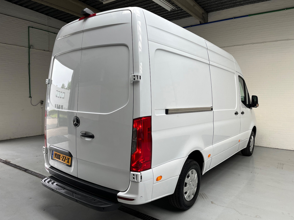 Mercedes-Benz Sprinter Automaat 316 2.2 CDI 160pk L2H2 EURO VI-D 3 persoons, M-Bux, CruiseControl, Camera, RIJKLAARPRIJS! NL-BUS 7