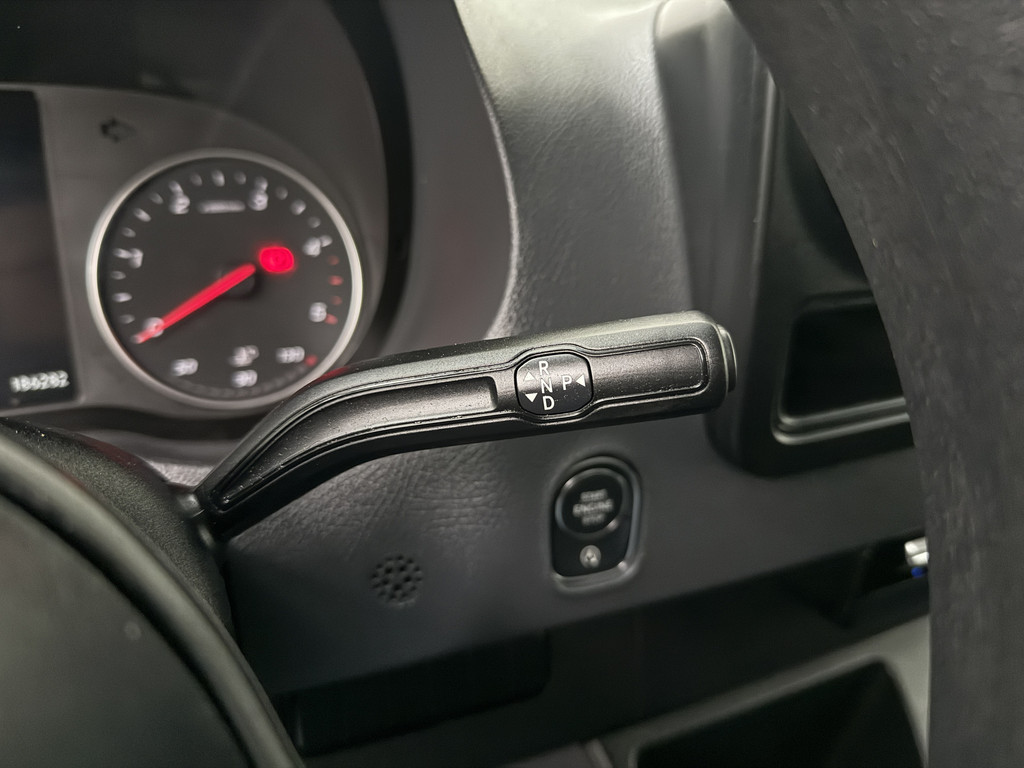Mercedes-Benz Sprinter Automaat Dubbellucht Bakwagen | Laadklep | 2.38 Hoog | Dakspoiler | Zijdeur | 17