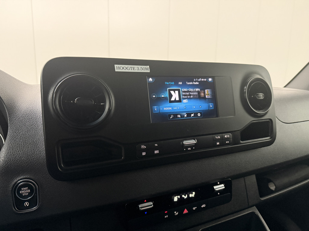 Mercedes-Benz Sprinter Automaat Dubbellucht Bakwagen | Laadklep | 2.38 Hoog | Dakspoiler | Zijdeur | 19