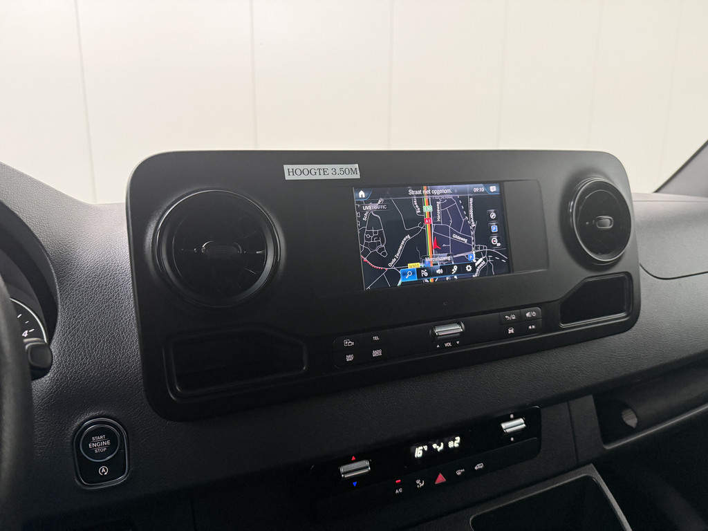 Mercedes-Benz Sprinter Automaat Dubbellucht Bakwagen | Laadklep | 2.38 Hoog | Dakspoiler | Zijdeur | 20