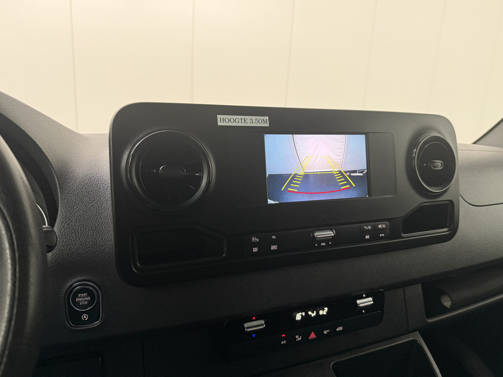 Mercedes-Benz Sprinter Automaat Dubbellucht Bakwagen | Laadklep | 2.38 Hoog | Dakspoiler | Zijdeur | 21