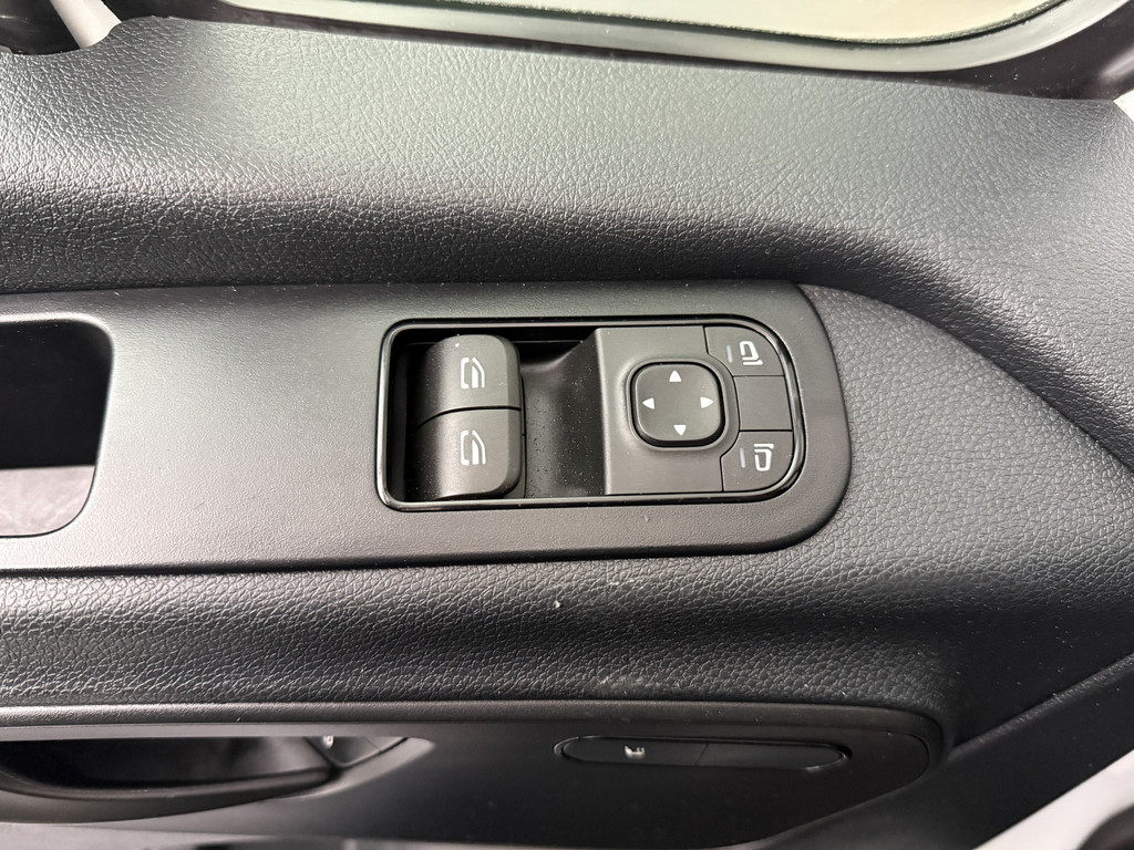 Mercedes-Benz Sprinter Automaat Dubbellucht Bakwagen | Laadklep | 2.38 Hoog | Dakspoiler | Zijdeur | 9