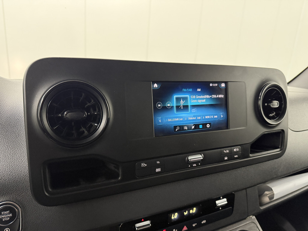 Mercedes-Benz Sprinter Automaat L2H2 Edition | Multimedia | Camera | Airco | 3-Zits | Betimmering 18