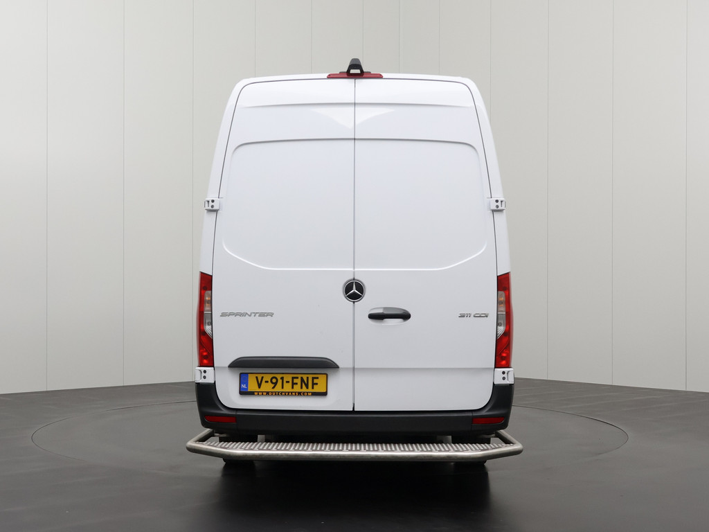 Mercedes-Benz Sprinter Automaat L3H2 Maxi (2024) | 10 Multimedia | Camera | Airco | Cruise | 3-Zits 11