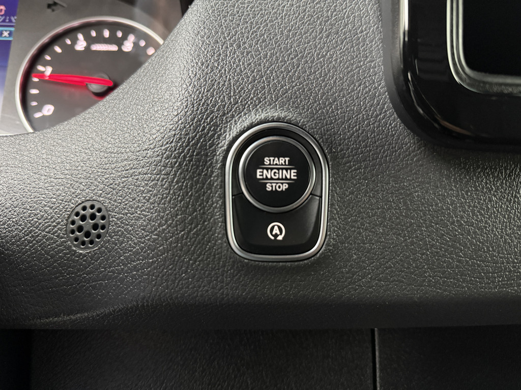 Mercedes-Benz Sprinter Automaat L3H2 Maxi (2024) | 10 Multimedia | Camera | Airco | Cruise | 3-Zits 17