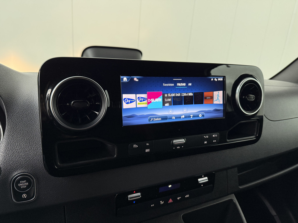 Mercedes-Benz Sprinter Automaat L3H2 Maxi (2024) | 10 Multimedia | Camera | Airco | Cruise | 3-Zits 18