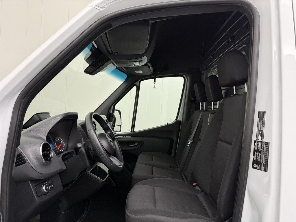 Mercedes-Benz Sprinter Automaat L3H2 Maxi (2024) | 10 Multimedia | Camera | Airco | Cruise | 3-Zits 21