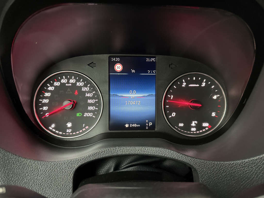 Mercedes-Benz Sprinter Automaat L3H2 Maxi (2024) | 10 Multimedia | Camera | Airco | Cruise | 3-Zits 9