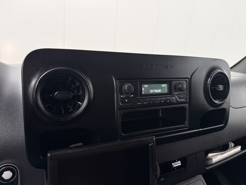 Mercedes-Benz Sprinter Automaat L3H2 Maxi | Camera | Airco | Postschappen 16