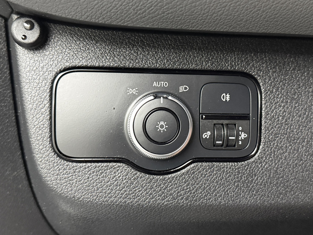 Mercedes-Benz Sprinter Automaat L3H2 Maxi | Camera | Airco | Postschappen 19