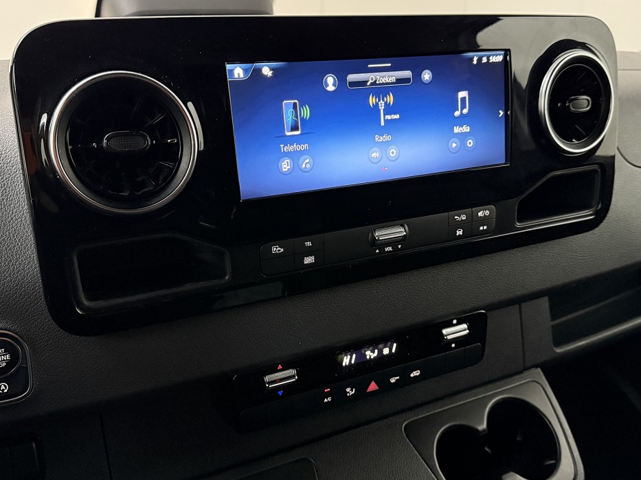Mercedes-Benz Sprinter Automaat L3H2 Maxi Pro | 10 Touchscreen | Camera | Airco | Cruise | 3-Zits 19
