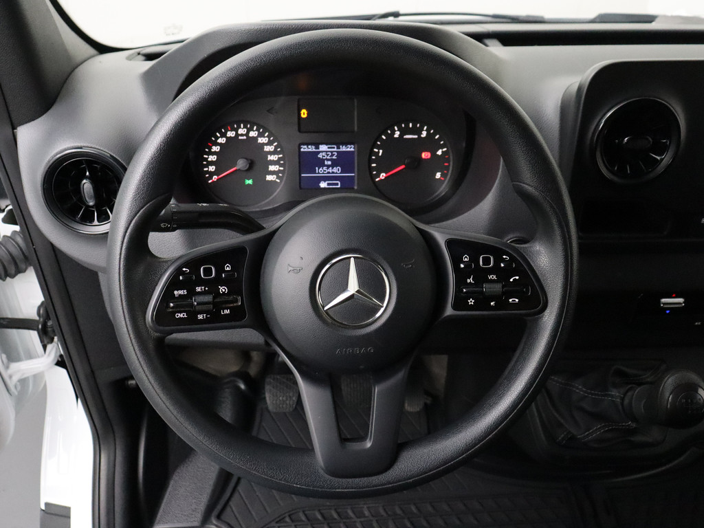 Mercedes-Benz Sprinter L1H2 | Multimedia Touchscreen | Camera | 3-Persoons | Airco | Cruise 14