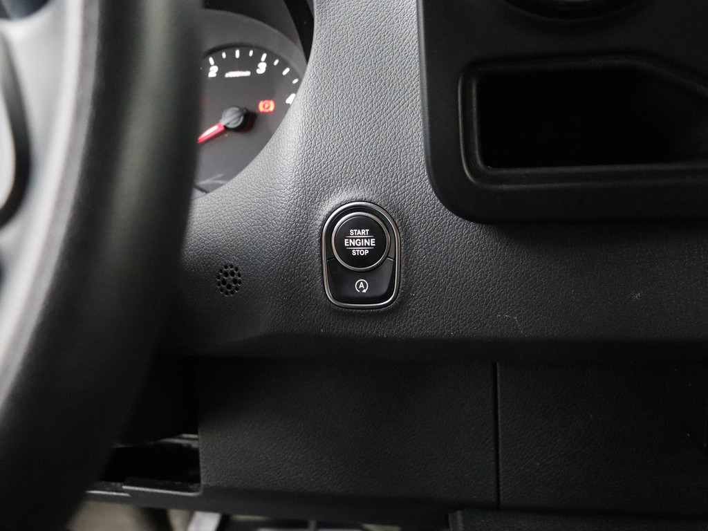 Mercedes-Benz Sprinter L1H2 | Multimedia Touchscreen | Camera | 3-Persoons | Airco | Cruise 15