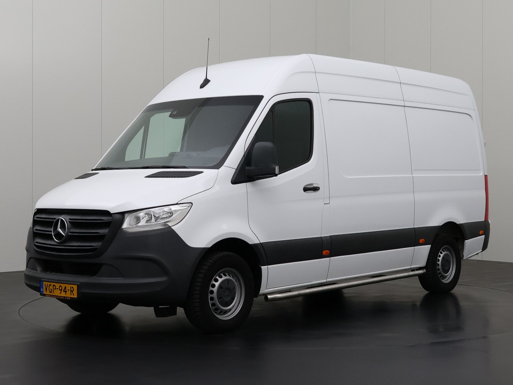 Mercedes-Benz Sprinter L2H2 | Werkplaats | Oprijplaat | Airco | Multimedia | Camera 7