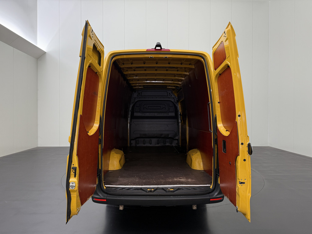 Mercedes-Benz Sprinter L3H2 Maxi RWD | Airco | Cruise | Camera | Betimmering 4