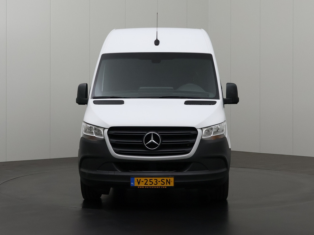 Mercedes-Benz Sprinter | Navigatie | Camera | Airco | Cruise | 3-Persoons 10