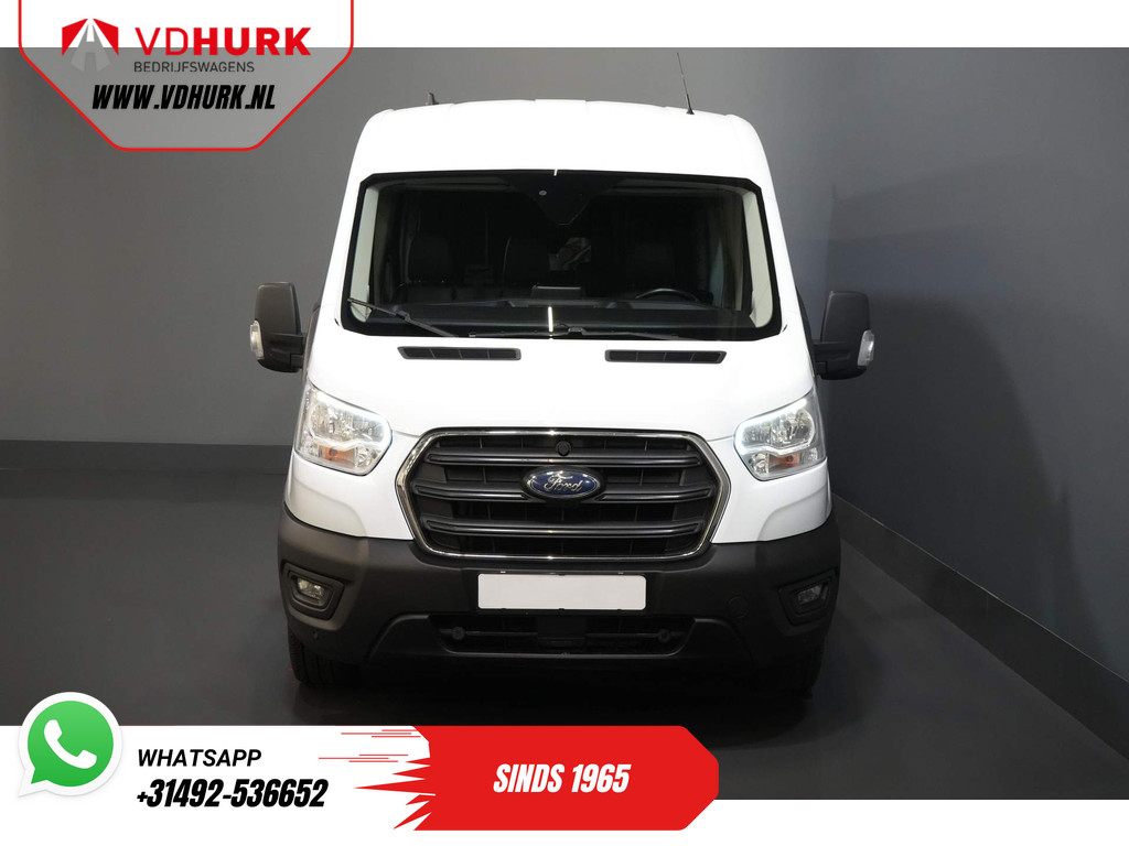 Mercedes-Benz Sprinter (Transit) 2.0 TDCI 130 pk L3H2 DC Dubbel Cabine 7 Pers./ Riem V.V./ Adapt. Cruise/ CarPlay/ PDC/ Navi/ Camera/ Airco/ Trekhaak 7