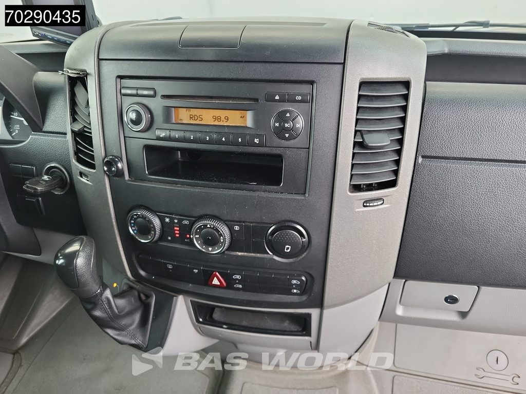 Mercedes-Benz Sprinter 211 CDI Automaat L2H2 Personenbus 9 persoons Taxi Kombi Tourer Airco Camera L2 Personenvervoer Airco 10