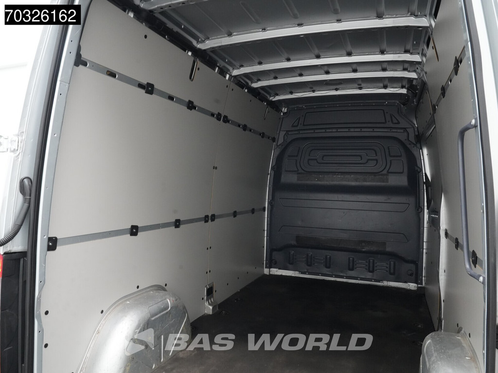 Mercedes-Benz Sprinter 215 CDI Automaat 150pk L2H2 MBUX Camera Airco Parkeersensoren CarPlay Euro6 L2 Airco 11