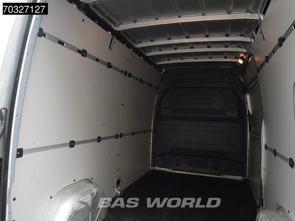 Mercedes-Benz Sprinter 215 CDI Automaat 150pk L2H2 MBUX Camera Airco Parkeersensoren CarPlay Euro6 L2 Airco 11