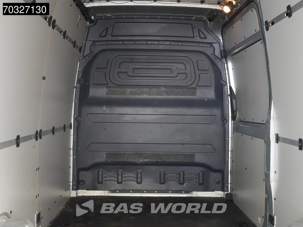 Mercedes-Benz Sprinter 215 CDI Automaat 150pk L2H2 MBUX Camera Airco Parkeersensoren CarPlay Euro6 L2 Airco 11