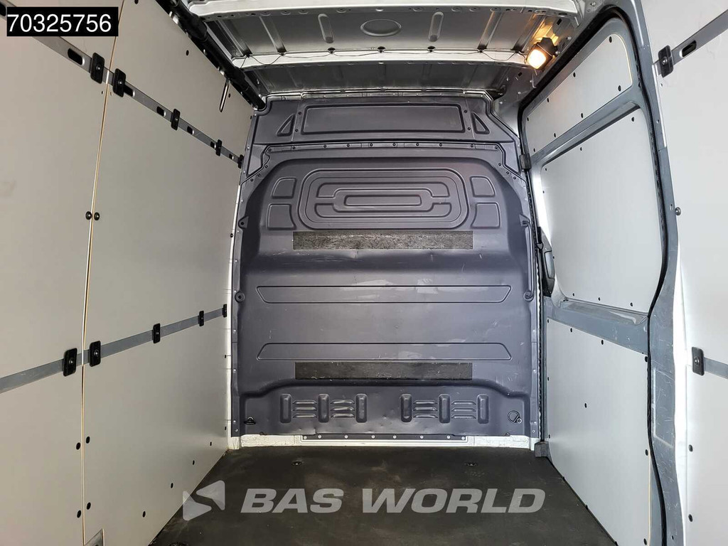 Mercedes-Benz Sprinter 215 CDI Automaat 150pk L2H2 MBUX Camera Airco Parkeersensoren CarPlay Euro6 L2 Airco 11