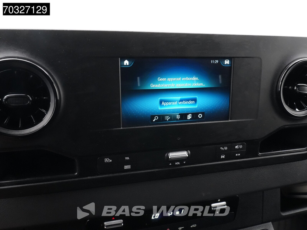 Mercedes-Benz Sprinter 215 CDI Automaat 150pk L2H2 MBUX Camera Airco Parkeersensoren CarPlay Euro6 L2 Airco 15
