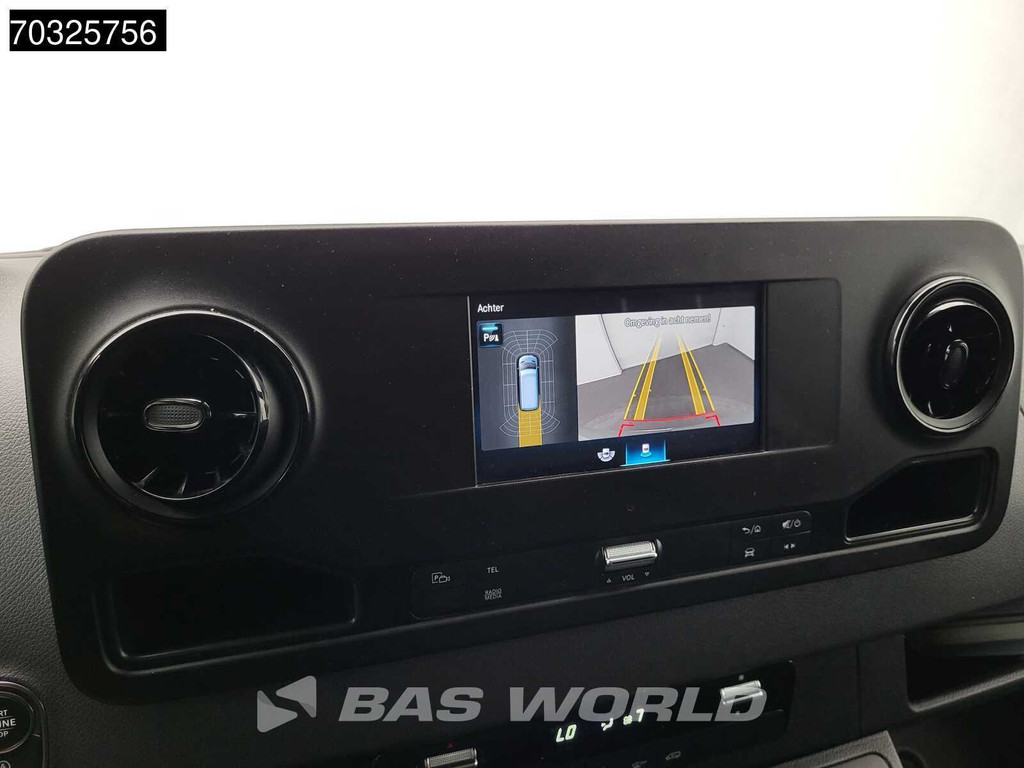 Mercedes-Benz Sprinter 215 CDI Automaat 150pk L2H2 MBUX Camera Airco Parkeersensoren CarPlay Euro6 L2 Airco 15