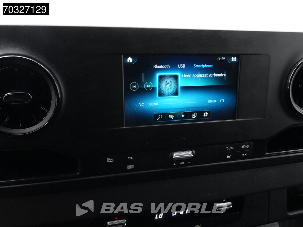 Mercedes-Benz Sprinter 215 CDI Automaat 150pk L2H2 MBUX Camera Airco Parkeersensoren CarPlay Euro6 L2 Airco 16