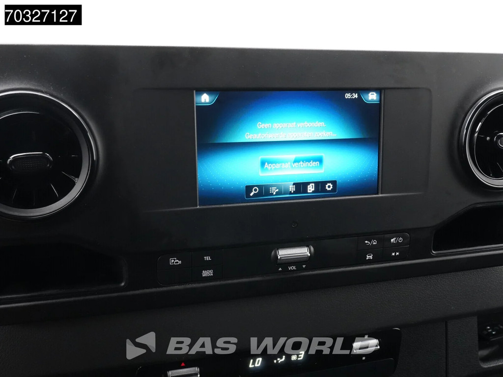 Mercedes-Benz Sprinter 215 CDI Automaat 150pk L2H2 MBUX Camera Airco Parkeersensoren CarPlay Euro6 L2 Airco 17