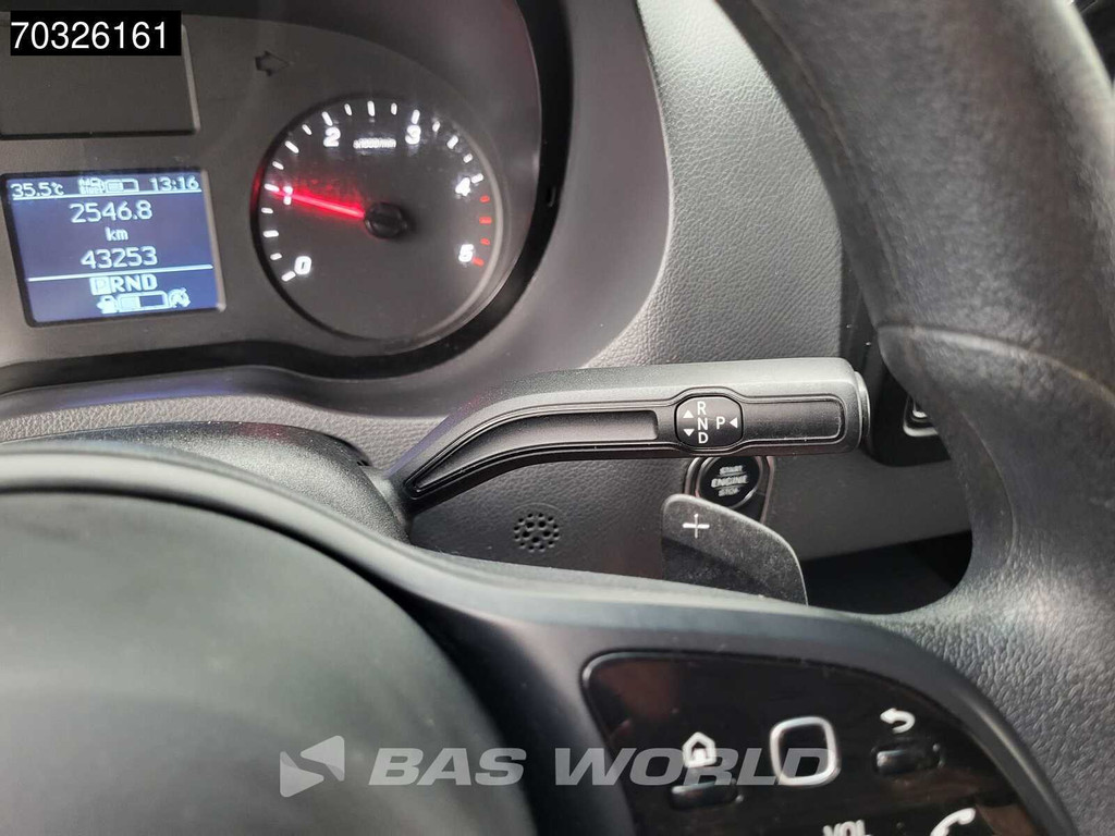 Mercedes-Benz Sprinter 215 CDI Automaat 150pk L2H2 MBUX Camera Airco Parkeersensoren CarPlay Euro6 L2 Airco 19