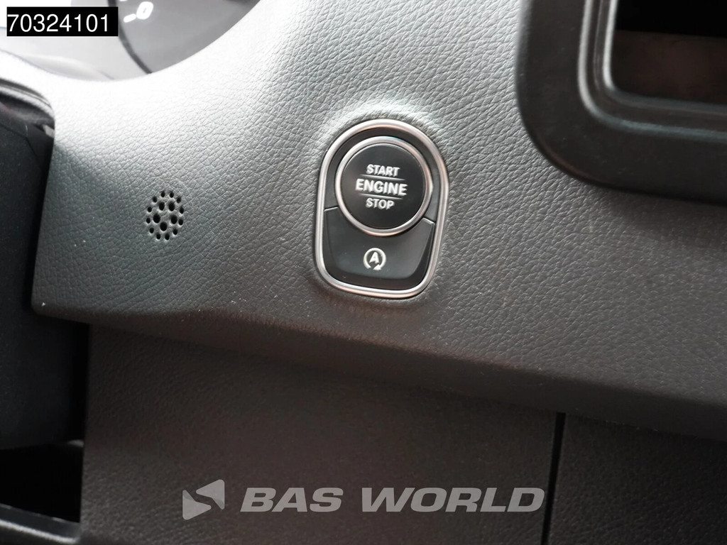 Mercedes-Benz Sprinter 215 CDI Automaat 150pk L2H2 MBUX Camera Airco Parkeersensoren CarPlay Euro6 L2 Airco 20