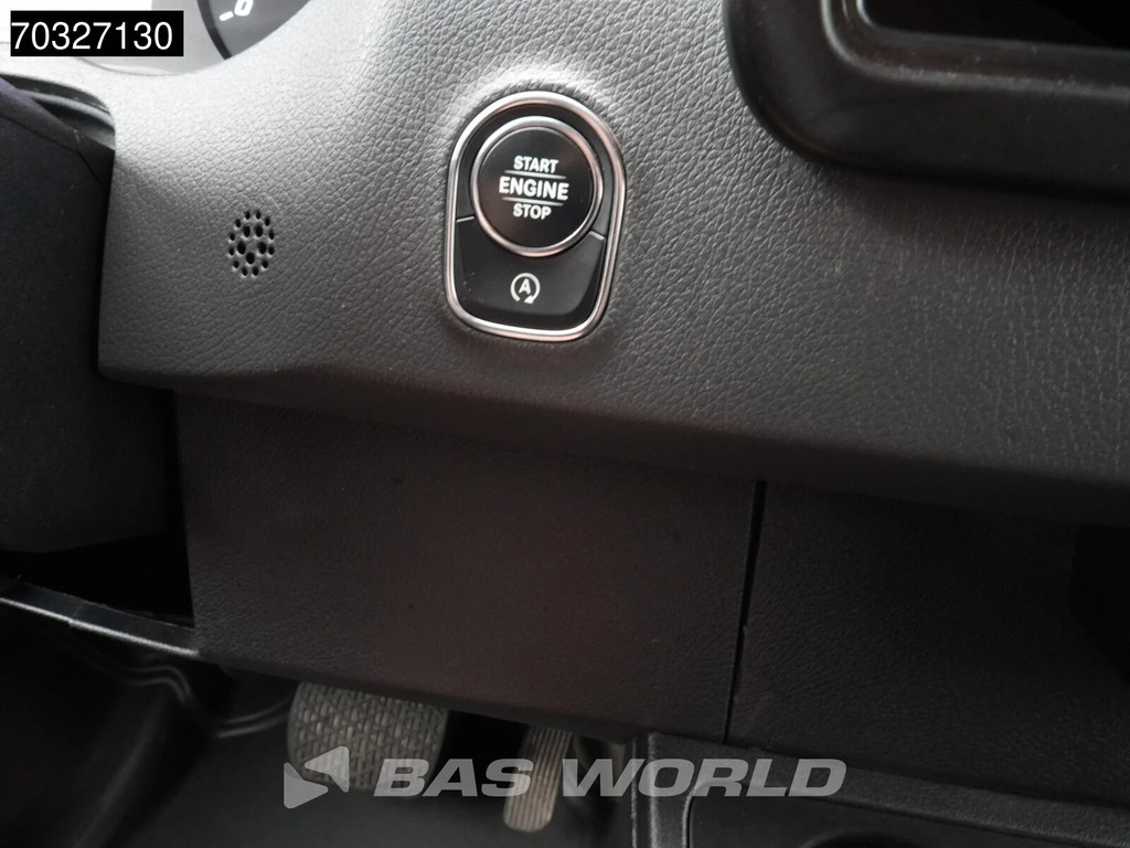 Mercedes-Benz Sprinter 215 CDI Automaat 150pk L2H2 MBUX Camera Airco Parkeersensoren CarPlay Euro6 L2 Airco 20