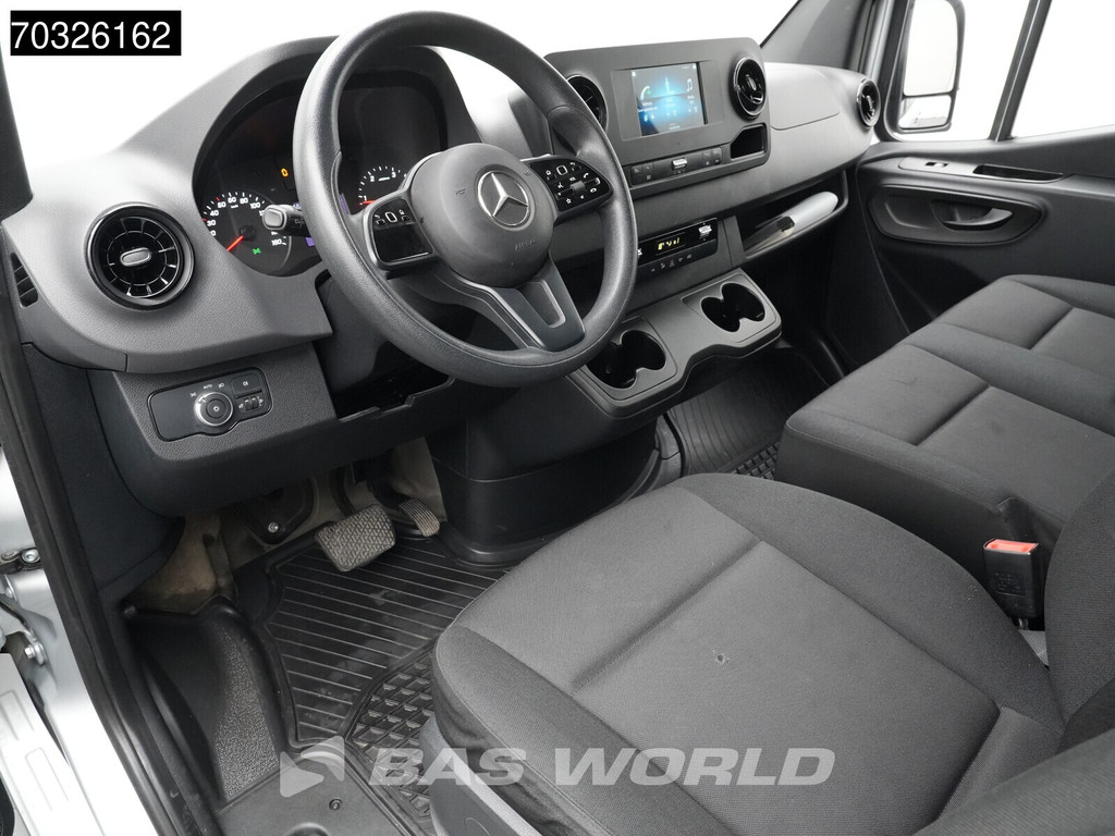Mercedes-Benz Sprinter 215 CDI Automaat 150pk L2H2 MBUX Camera Airco Parkeersensoren CarPlay Euro6 L2 Airco 3