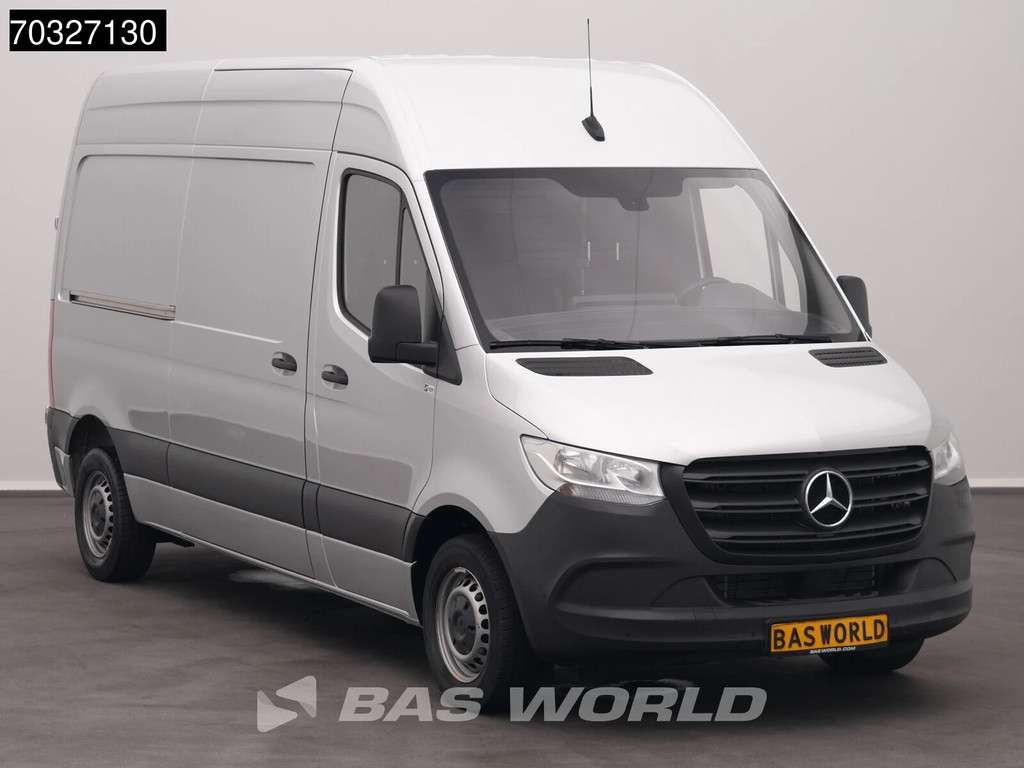 Mercedes-Benz Sprinter 215 CDI Automaat 150pk L2H2 MBUX Camera Airco Parkeersensoren CarPlay Euro6 L2 Airco 5