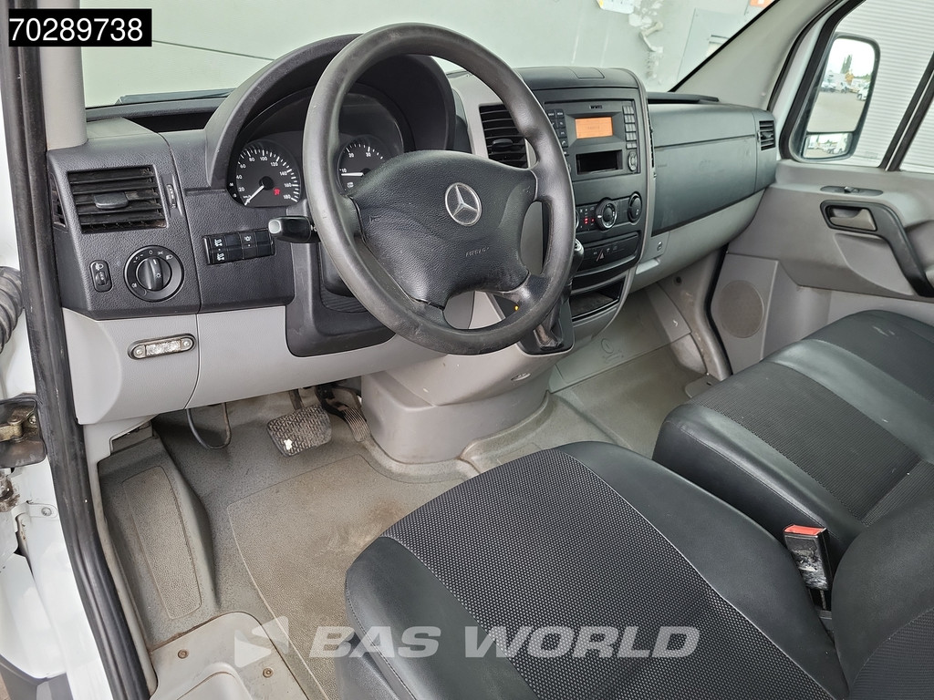 Mercedes-Benz Sprinter 310 CDI Automaat 3 zijdige Kipper Dubbe Cabine Trekhaak Tipper Benne Open laadbak Airco Trekhaak 17