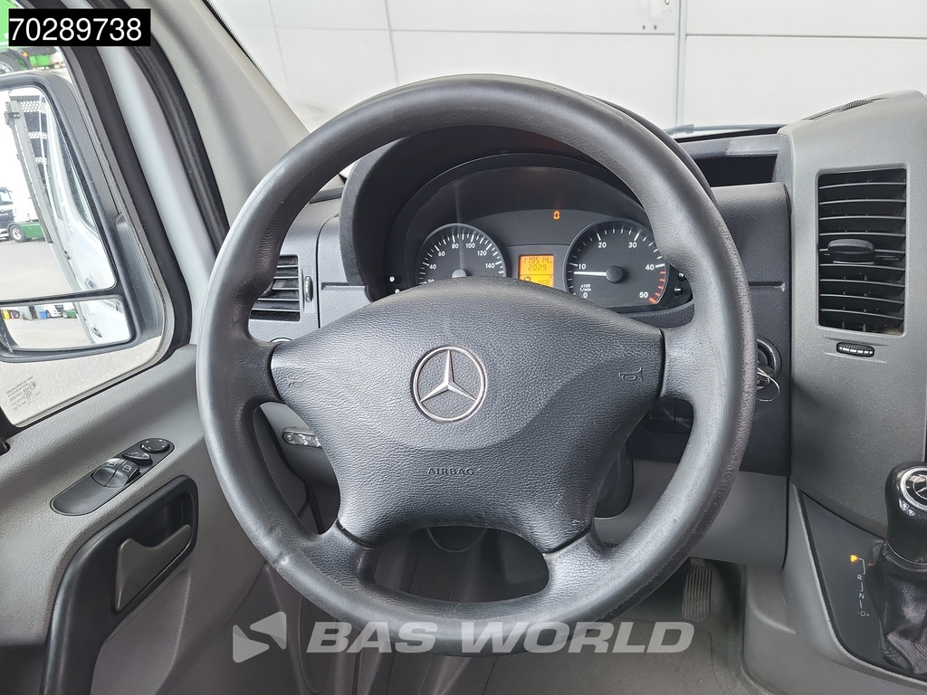 Mercedes-Benz Sprinter 310 CDI Automaat 3 zijdige Kipper Dubbe Cabine Trekhaak Tipper Benne Open laadbak Airco Trekhaak 20