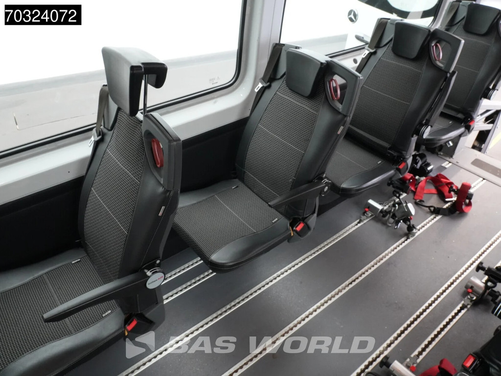 Mercedes-Benz Sprinter 311 CDI Automaat Tribus 9 persoons Rolstoellift Personenvervoer Rolstoelbus Groupsvervoer Taxi Airco 14