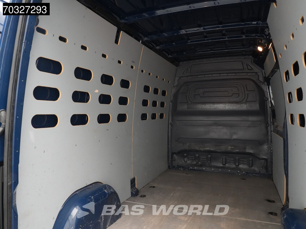 Mercedes-Benz Sprinter 311 CDI L2H2 Airco Camera Euro6 L2 Airco 11