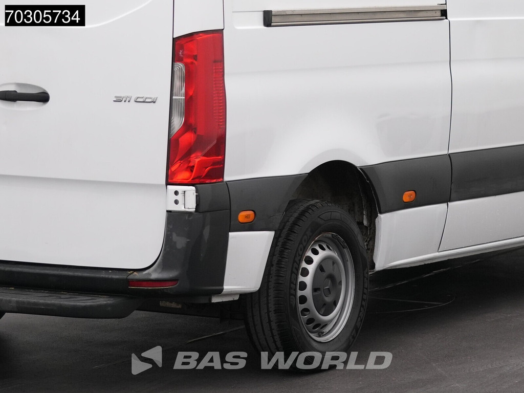 Mercedes-Benz Sprinter 311 CDI L2H2 Airco Cruise MBUX CarPlay Euro6 L2 Airco Cruise control 18