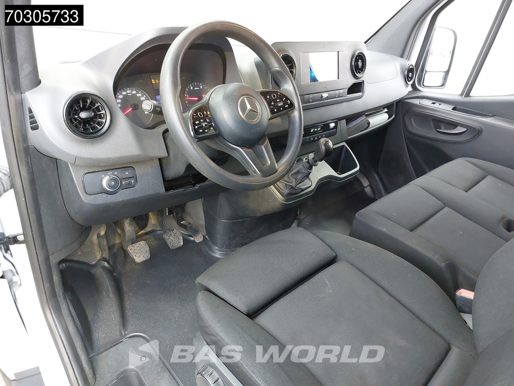 Mercedes-Benz Sprinter 311 CDI L2H2 Airco Cruise MBUX CarPlay Imperiaal Euro6 L2 Airco Cruise control 12