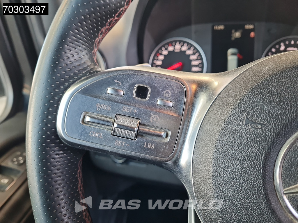 Mercedes-Benz Sprinter 314 CDI Automaat Black Edition 3,5t Trekhaak LED Navi Airco Cruise Camera Parkeersensoren Euro6 L2 Airco Trekhaak Cruise control 17