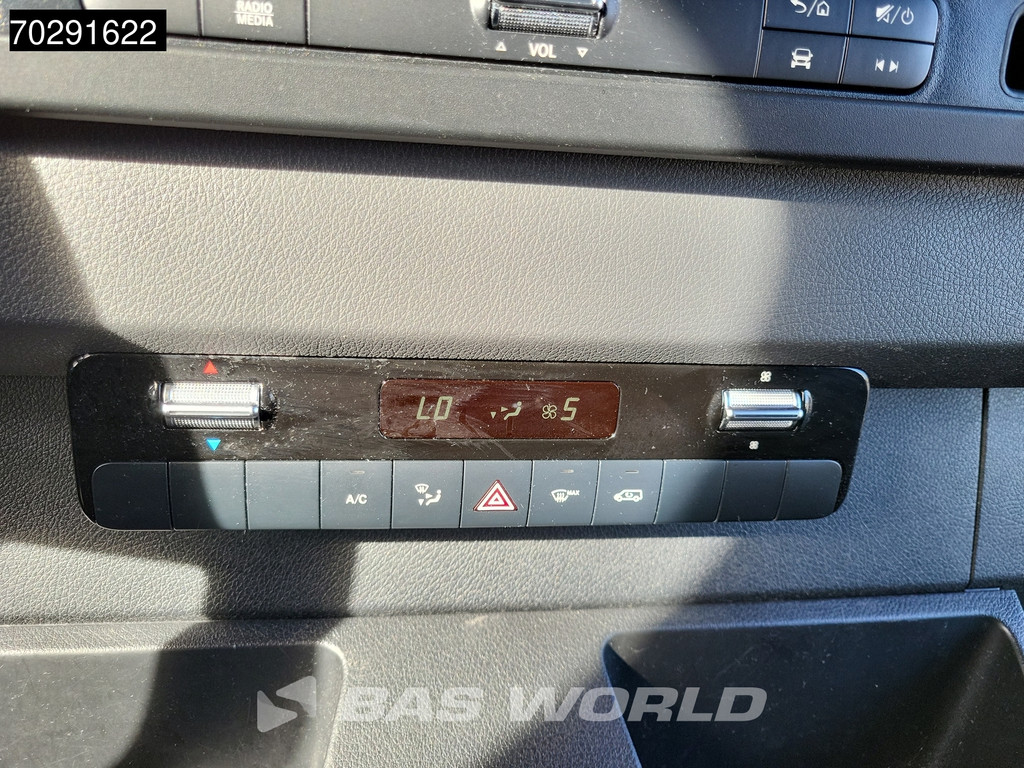 Mercedes-Benz Sprinter 314 CDI Automaat L2H2 Airco Cruise Camera MBUX CarPlay Euro6 L2 12m3 Airco Cruise control 15