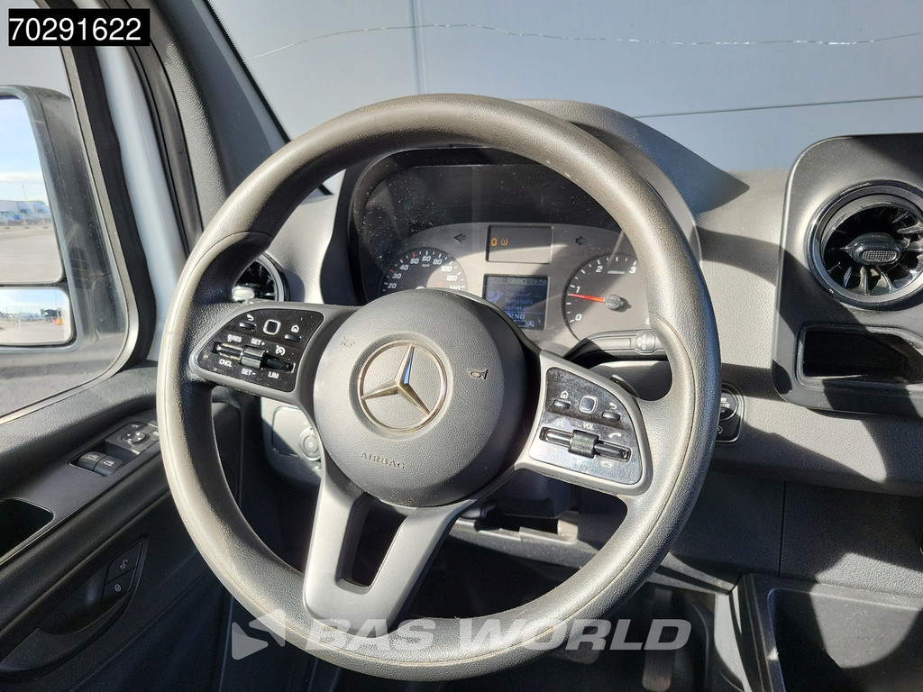 Mercedes-Benz Sprinter 314 CDI Automaat L2H2 Airco Cruise Camera MBUX CarPlay Euro6 L2 12m3 Airco Cruise control 16