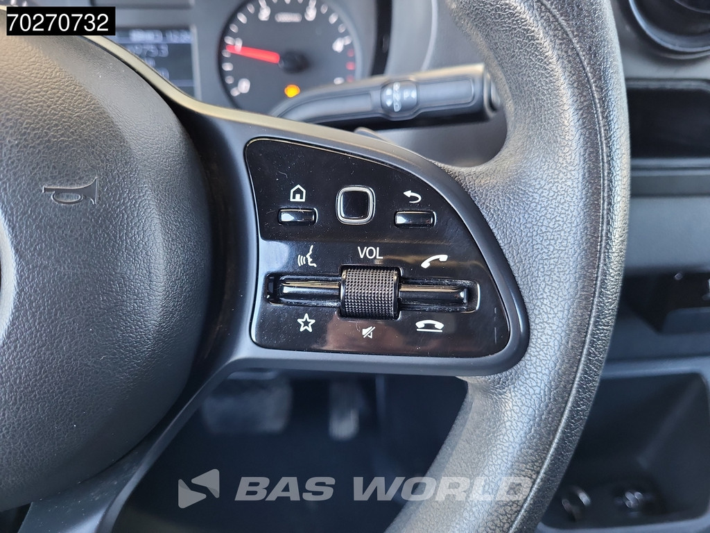 Mercedes-Benz Sprinter 314 CDI Automaat L2H2 Dubbel Cabine Trekhaak Airco Cruise MBUX L2 Doka Mixto 9m3 Airco Dubbel cabine Trekhaak Cruise control 17