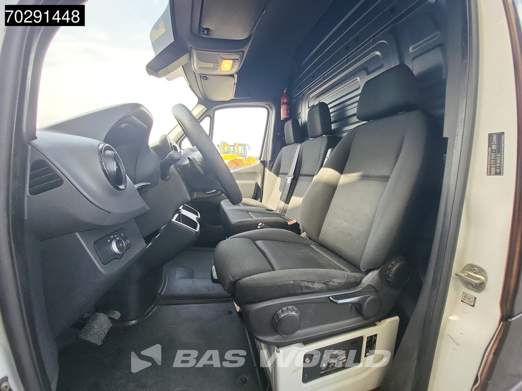 Mercedes-Benz Sprinter 314 CDI Automaat L3H2 Airco Cruise Camera MBUX CarPlay Euro6 L3 15m3 Airco Cruise control 13