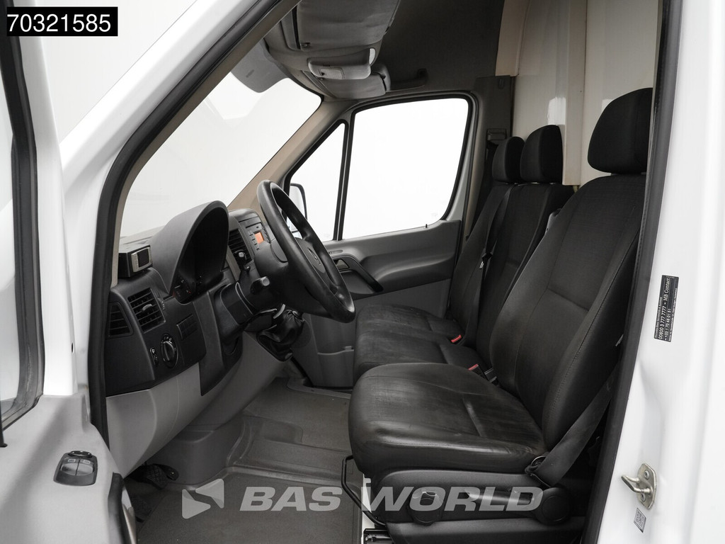Mercedes-Benz Sprinter 314 CDI Koelwagen Euro6 L2H2 Airco Crusie Parkeersensoren v+a L2 Koel Koeler Airco Cruise control 17