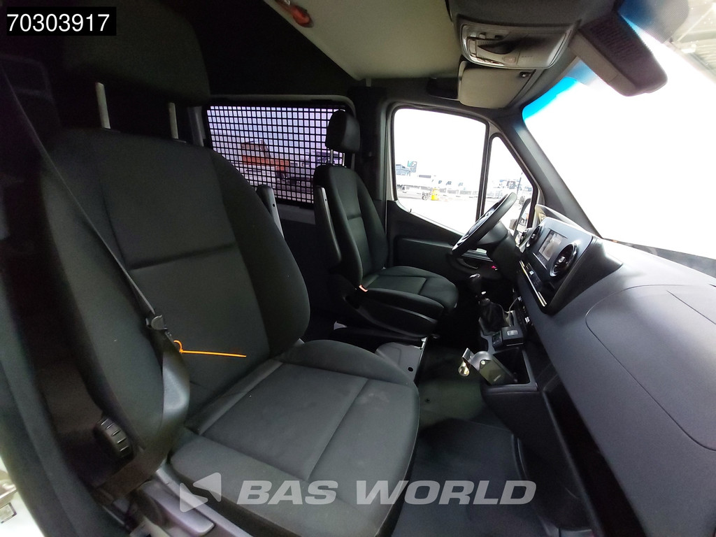 Mercedes-Benz Sprinter 314 CDI L2H2 Airco Cruise Camera Parkeersensoren v+a MBUX CarPlay Euro6 L2 Airco Cruise control 12
