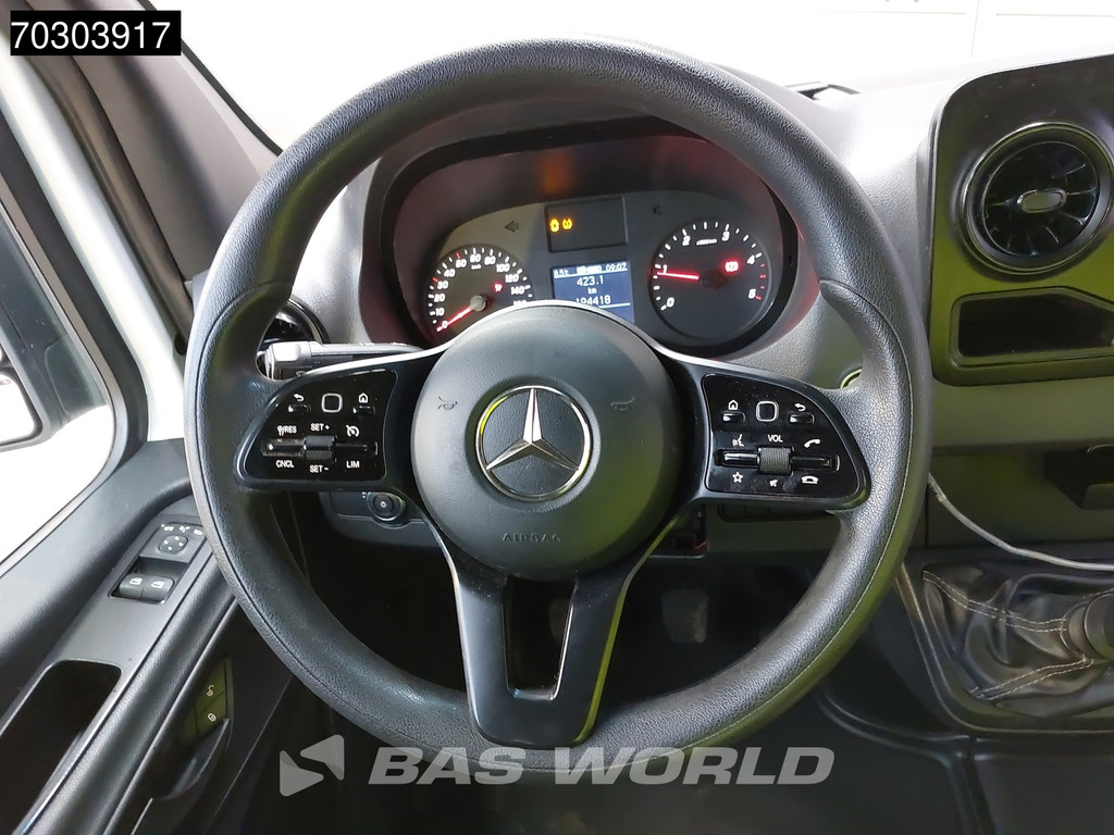 Mercedes-Benz Sprinter 314 CDI L2H2 Airco Cruise Camera Parkeersensoren v+a MBUX CarPlay Euro6 L2 Airco Cruise control 19