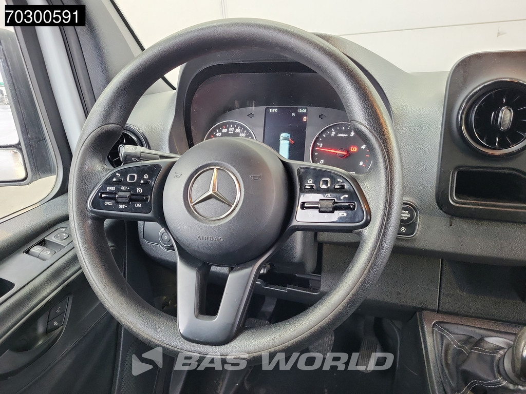 Mercedes-Benz Sprinter 314 CDI L2H2 LED Airco Cruise Camera MBUX CarPlay Euro6 L2 Airco Cruise control 17